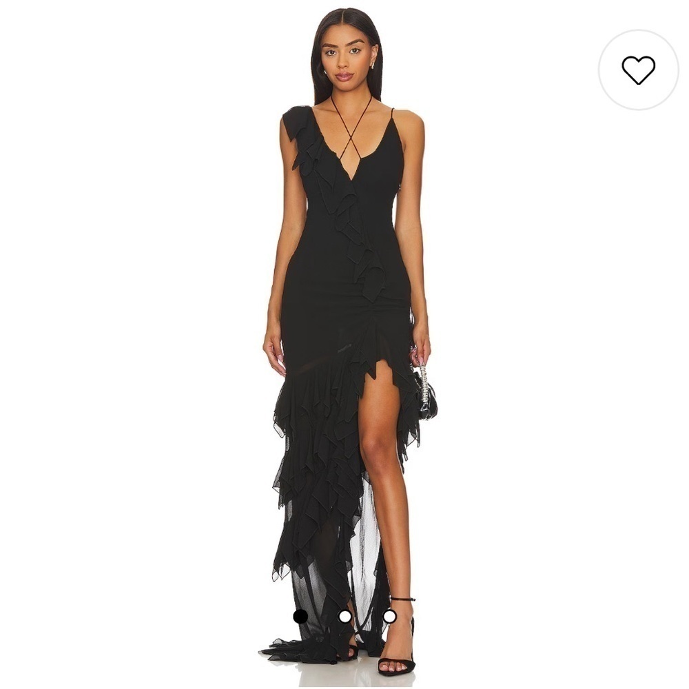 Suki Gown in Black
NBD size small